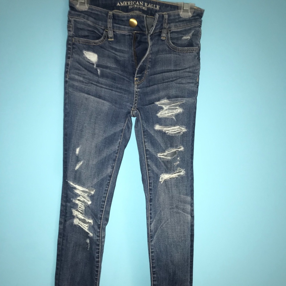 American eagle ripped skinny jeans
